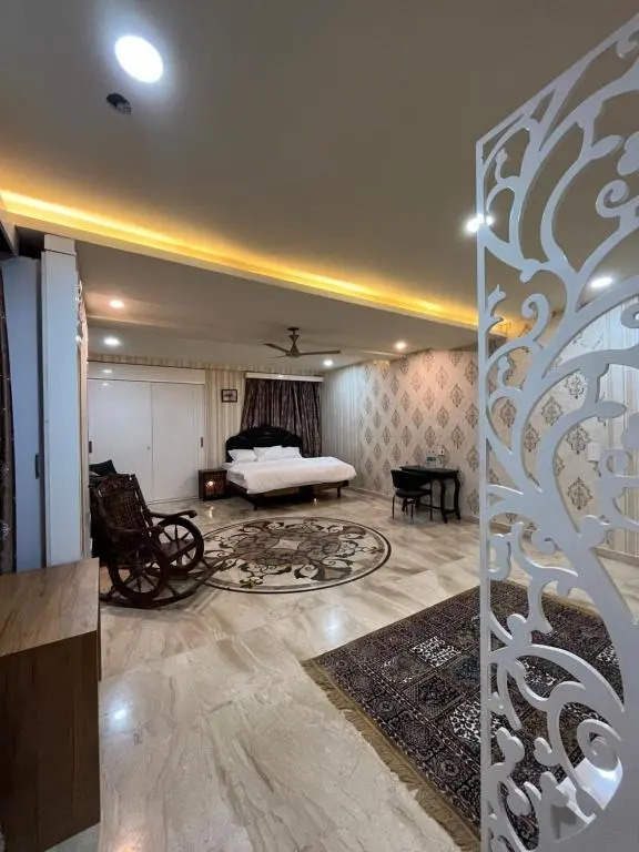 Vaaidehi Premium Stay