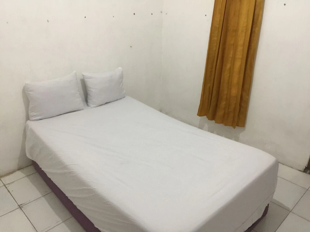 OYO Life 93009 Griya Nautika Sedati