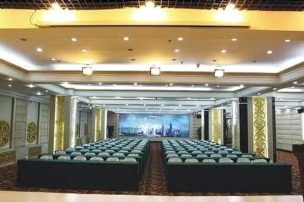 Jingu Hotel-Urumqi
