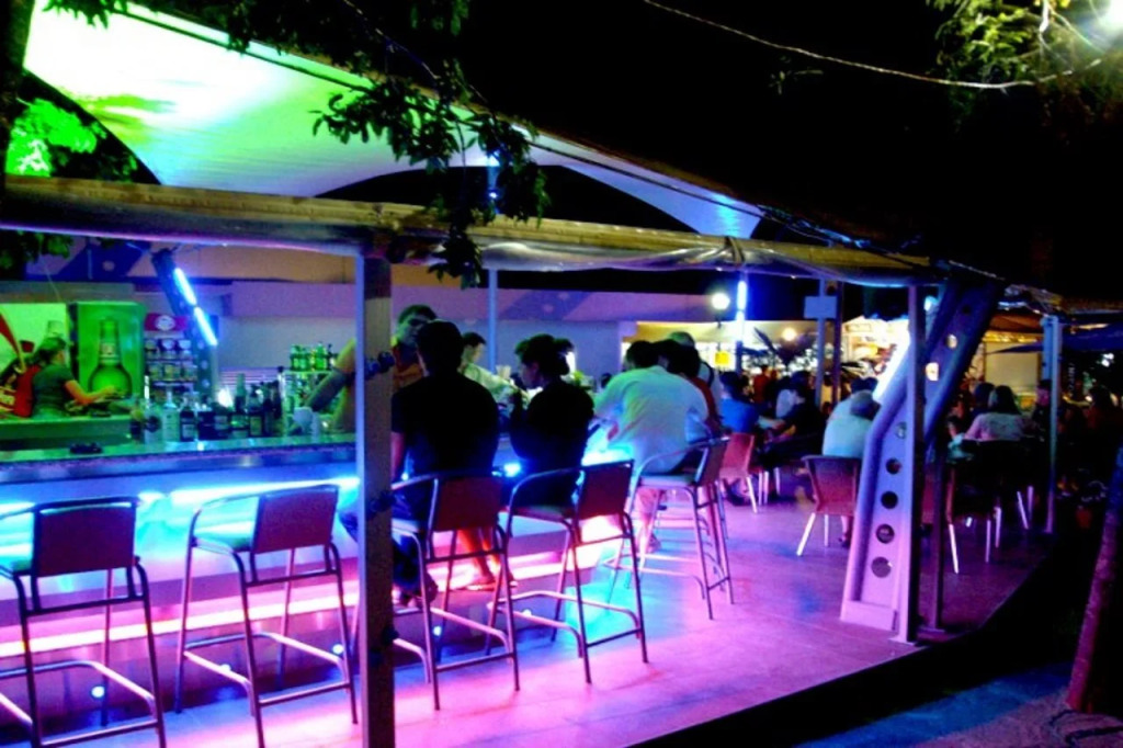 Hotel Shipka Beach