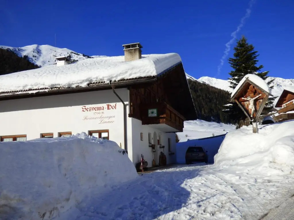 Sesvennahof