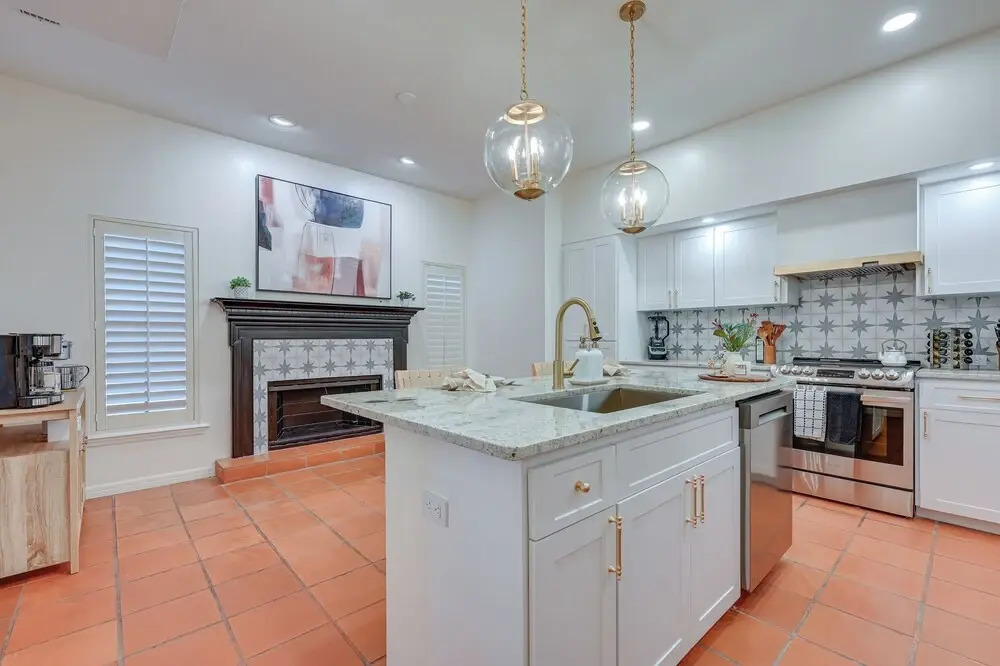 Exciting Valrico Villa w/ Private Pool & Game Room