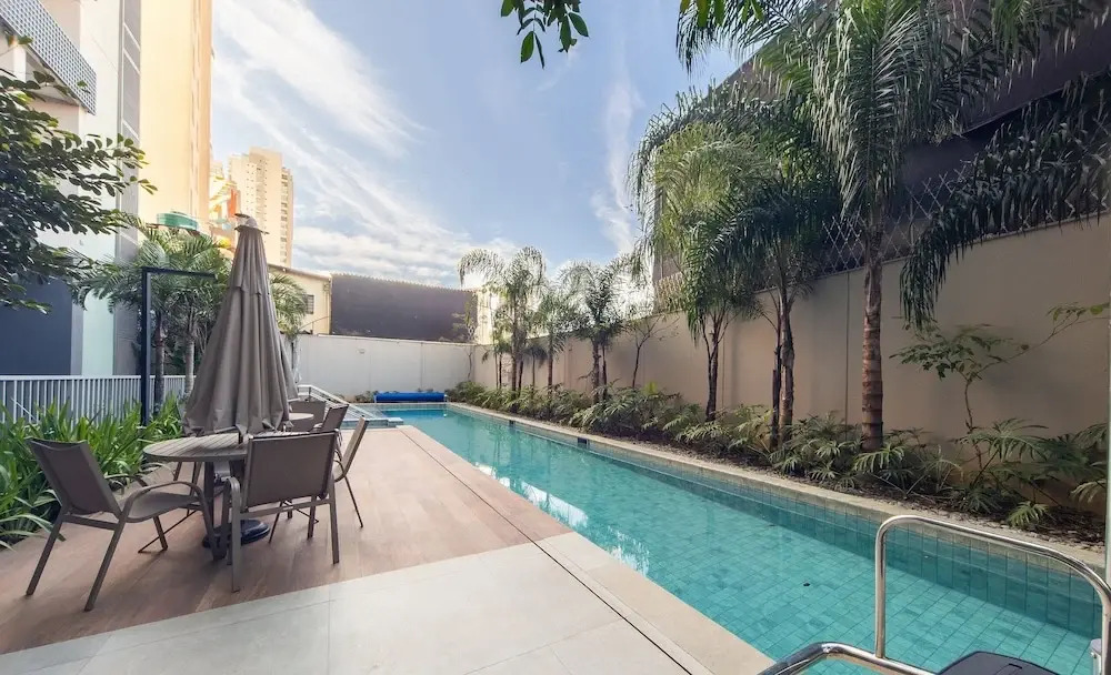 Beautiful Studio 290m From the Metro Hox1010