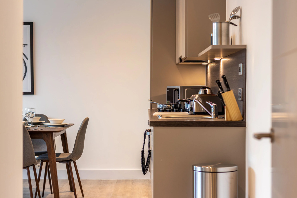 Seven Living Ashford - 2BR Luxury Apartments