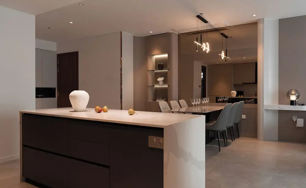 CR Concept Metropole High-end Apartment