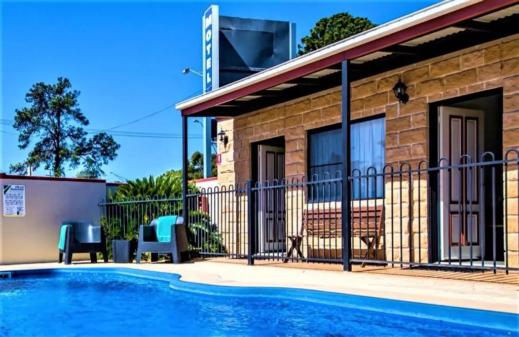 Ascot Lodge Motor Inn