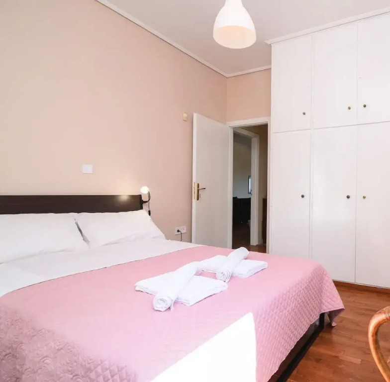 90m² homm Sea View Apartment in Alimos