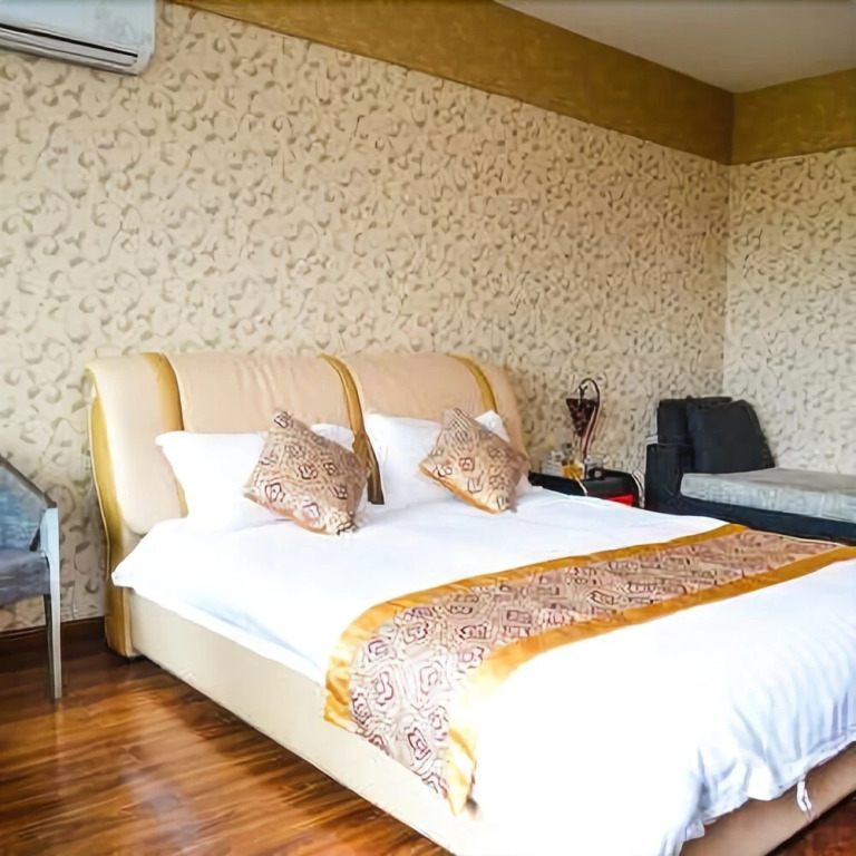 Maowo Hotel