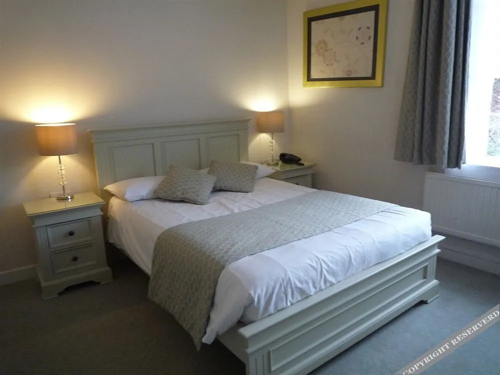 The Old Vicarage Hotel & Restaurant