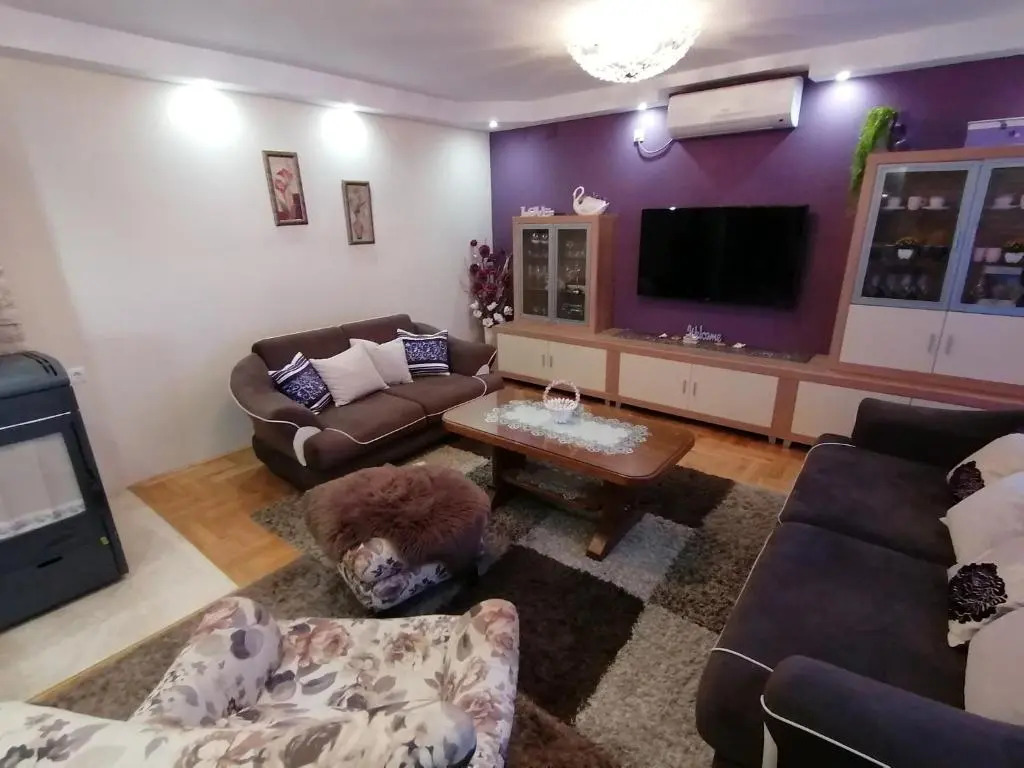 Holiday house Rončević 50m from sea A1