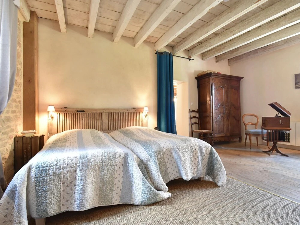 Pleasant House in Medieval Village, With Restaurants Within Walking Distance!