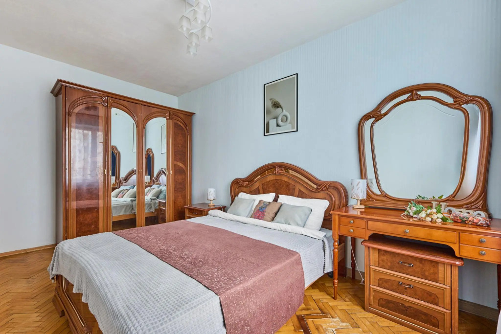 Welcome Home on Vernadsky