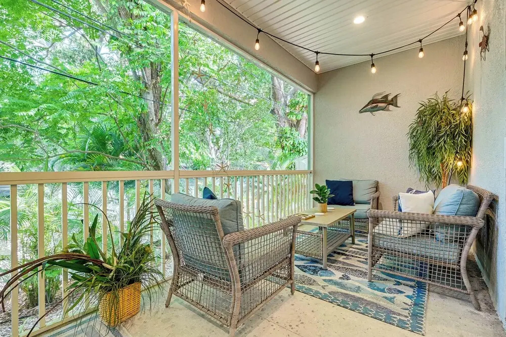 Airy Coastal Casa on Park: 6 Mi to Honeymoon Isle!