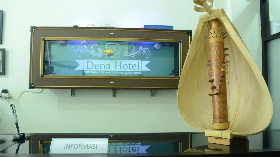 Dena Hotel
