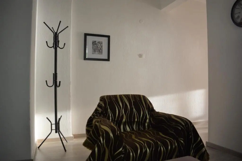 Kastoria apartment-in front of the lake,south side