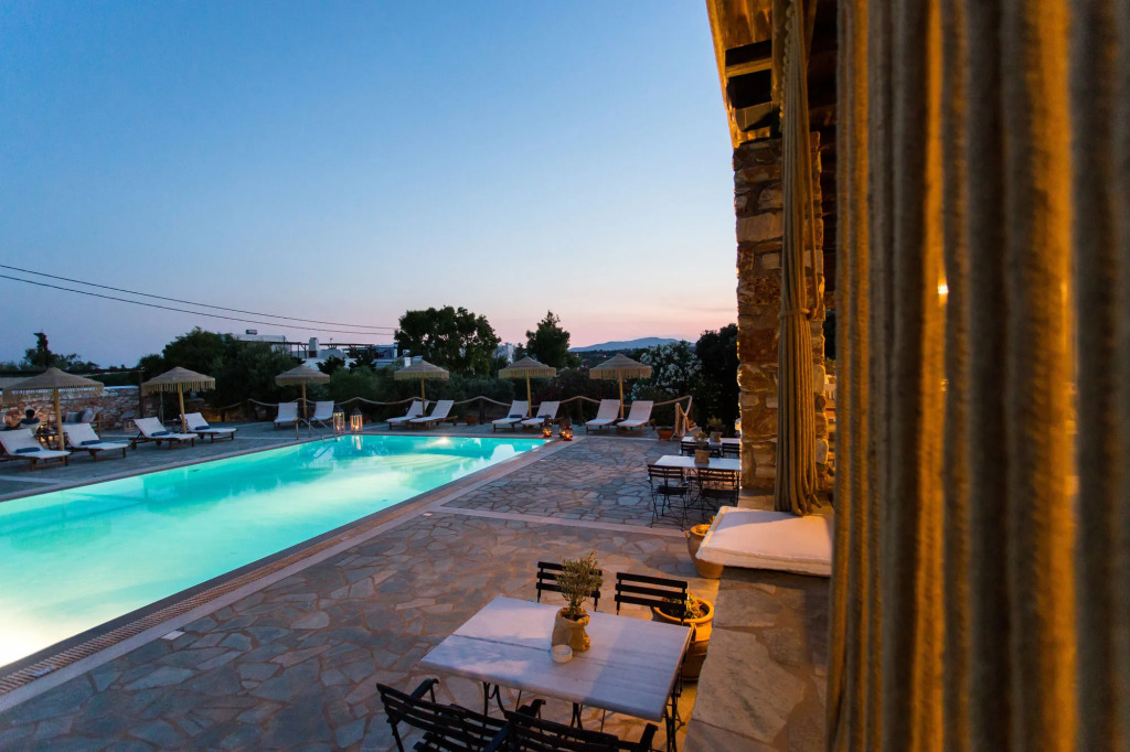 Parosland Hotel