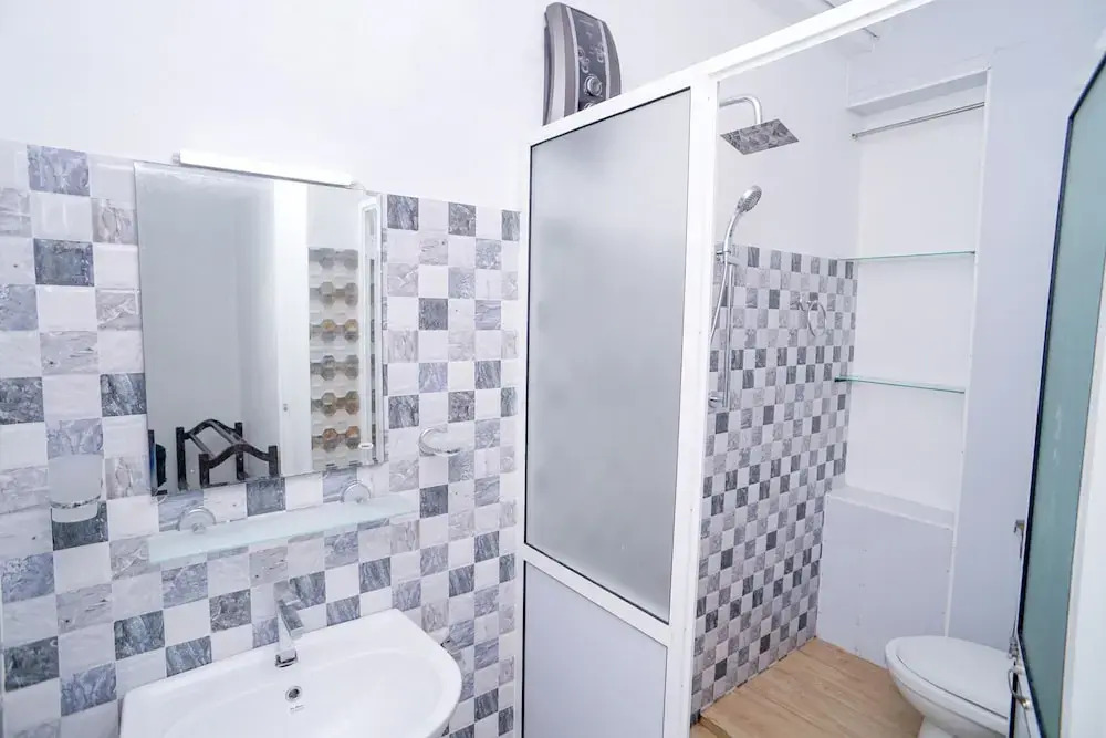 OYO 415 Hotel Hillside