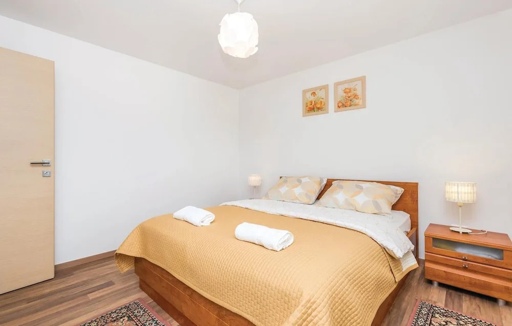 Beautiful Home in Matulji With Wifi and 1 Bedrooms