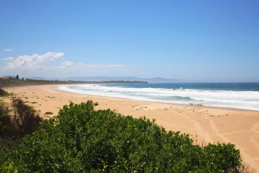 Coastaway I Pet Friendly I 3 Min Walk to Beach
