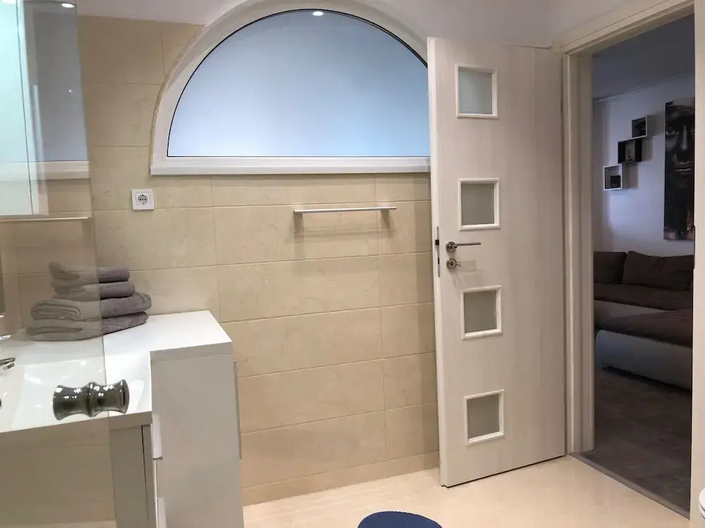 Westpark 2 Residence Lakeview W6