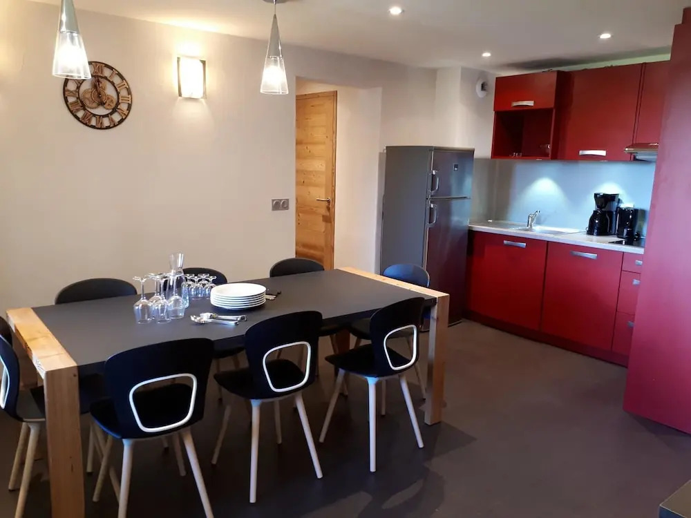 Residence LES Coches 4 Rooms in a Family Resort at the Bottom of the Slopes Bac423