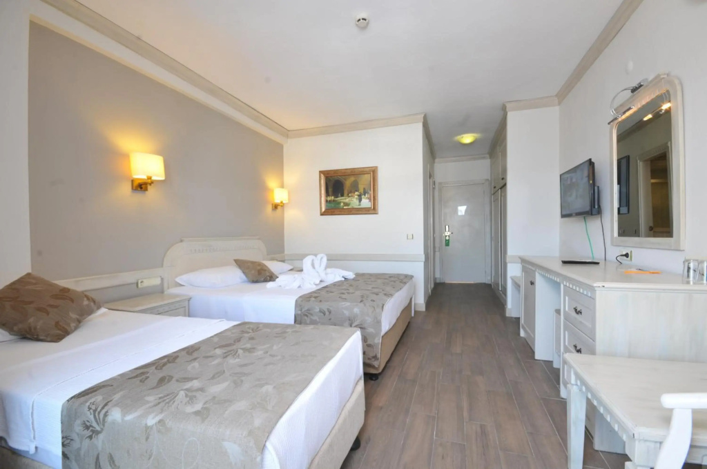 My Dream Hotel