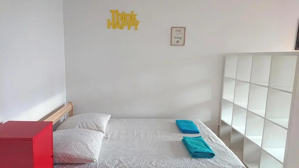 Renovated, 37m², 2 min walk Tram, 5 min La Défense