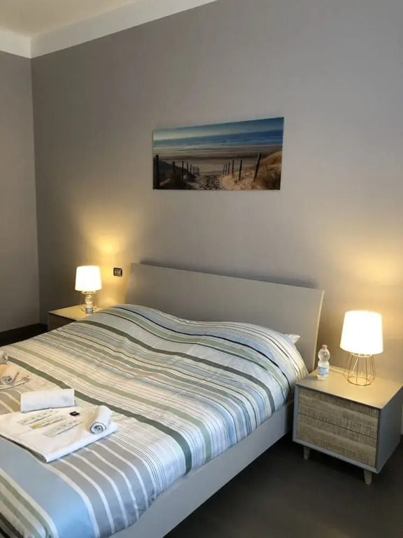 Sant Ambrogio Flat