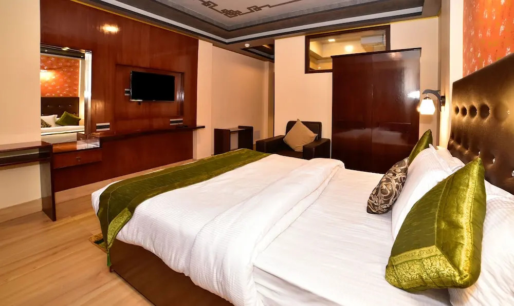 Hotel Tarcon