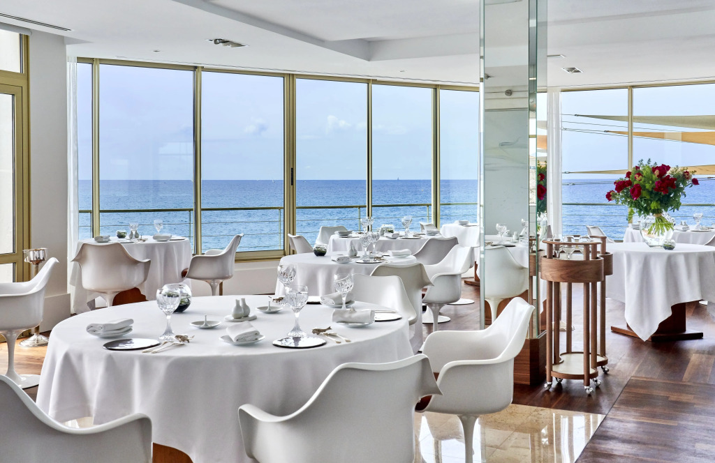 Отель Le Petit Nice Passedat - Relais & Châteaux