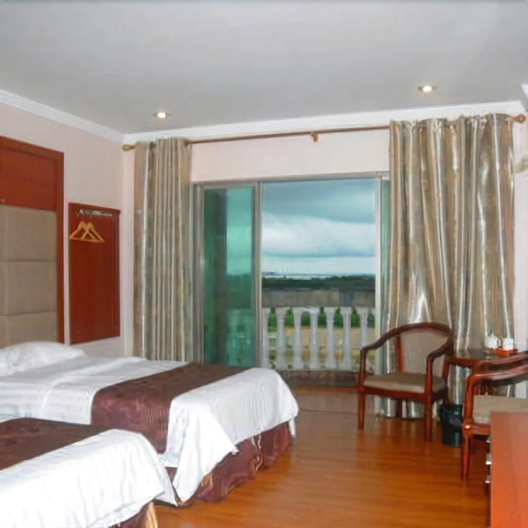 Honghaiwan Qintian Bandao Hotel