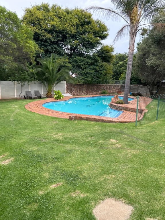 Hillsview, Roodepoort
