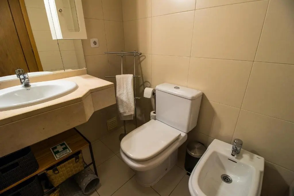 Acacia Apartment