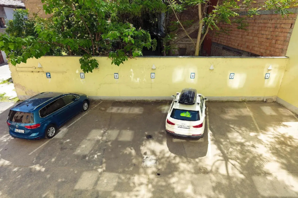 Patio Hostel