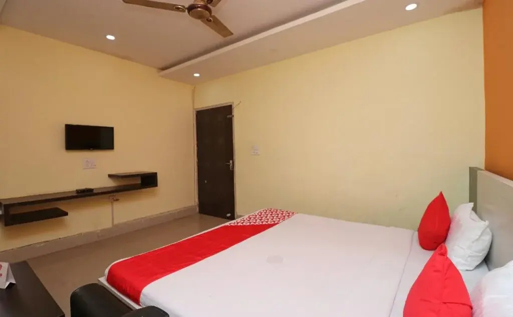 Vorar Alo Resort By OYO Rooms