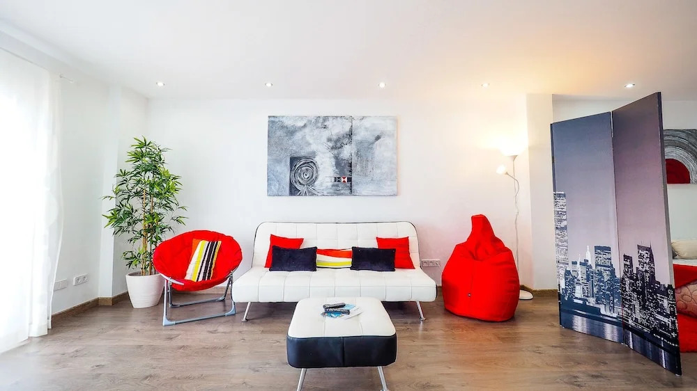 Can Picafort Loft by Alquilair