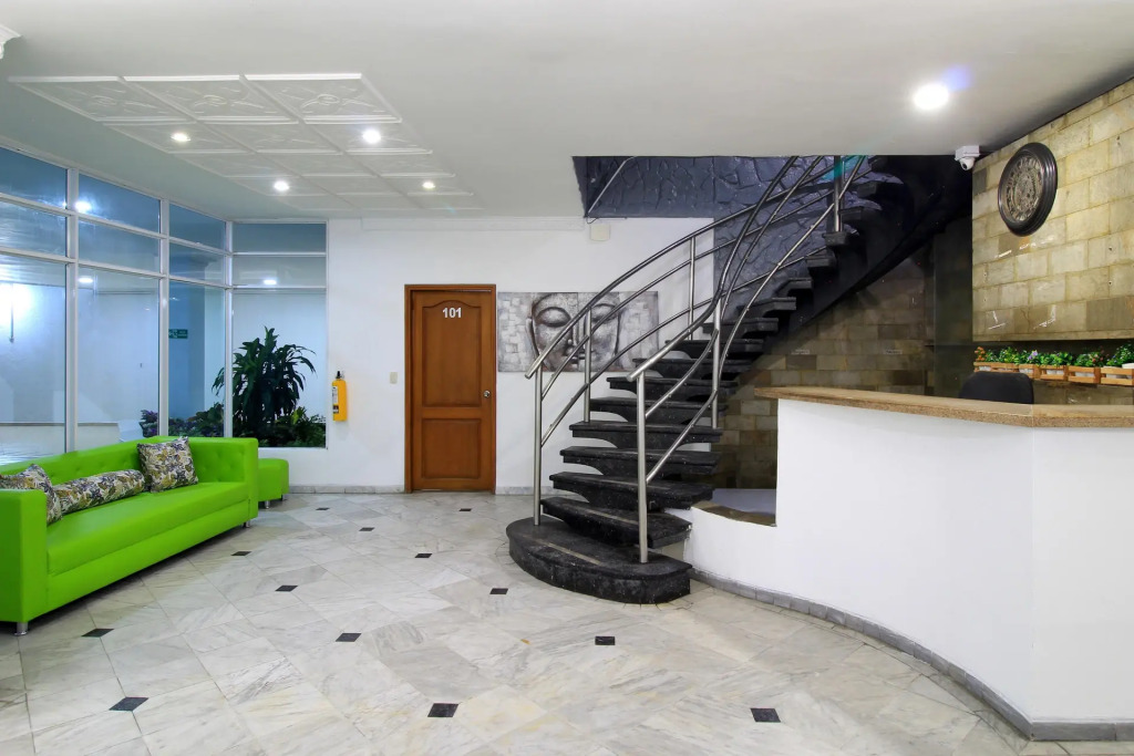 Hotel Abi Inn By GEH Suites