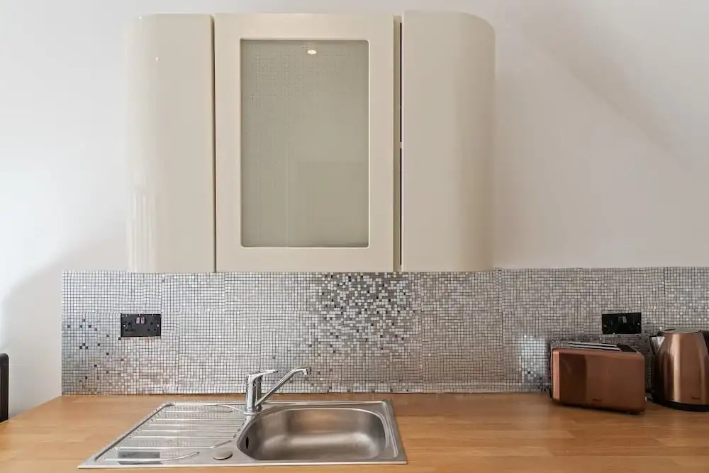 Beautiful Studio W/patio Near London Bridge