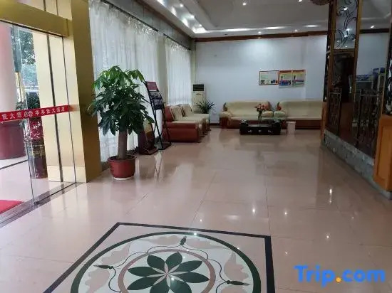 Pingyuan Huameijia Hotel