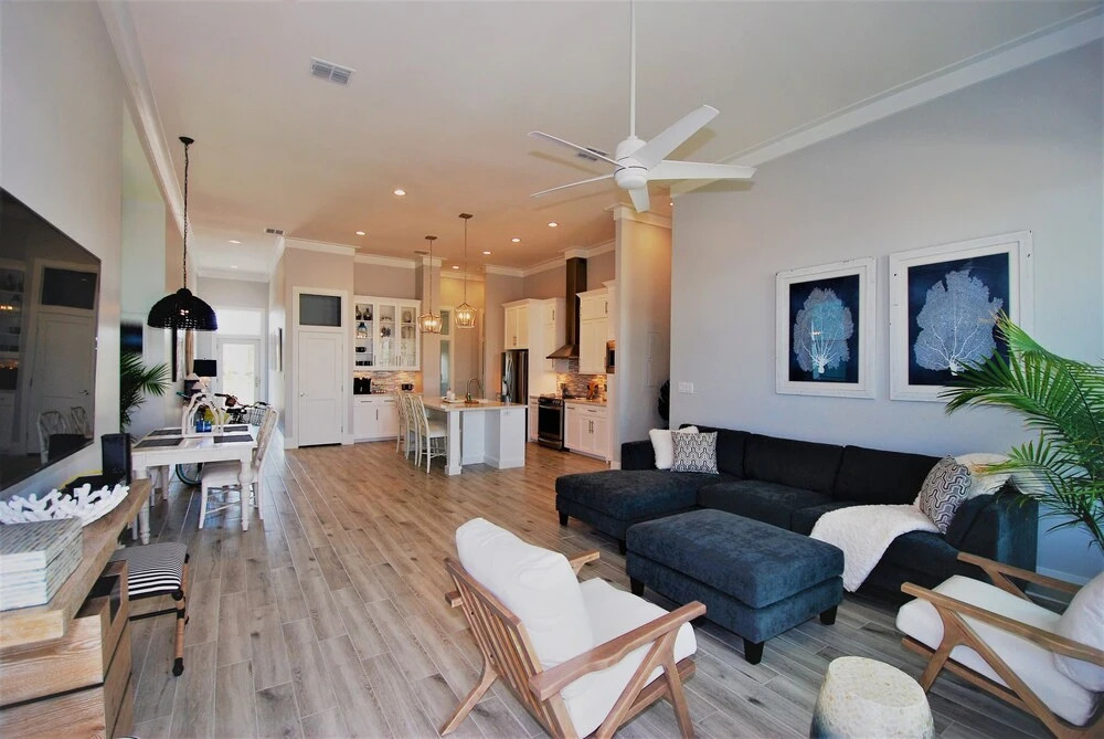 Seaglass Cottage - Private Home At The Shores 3 Bedroom Home by RedAwning