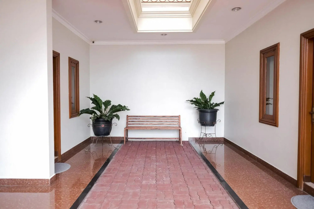 wisma delapan Mitra RedDoorz