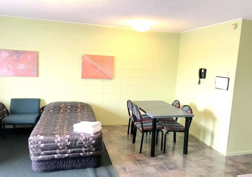 Greenview Motel