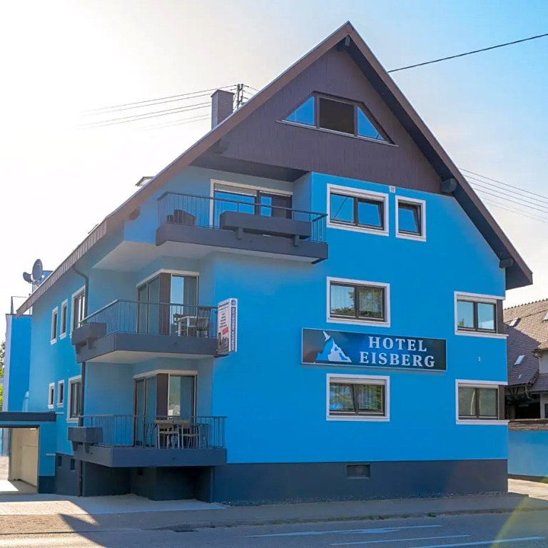 Eisberg Gästehaus & De Luxe Appartements