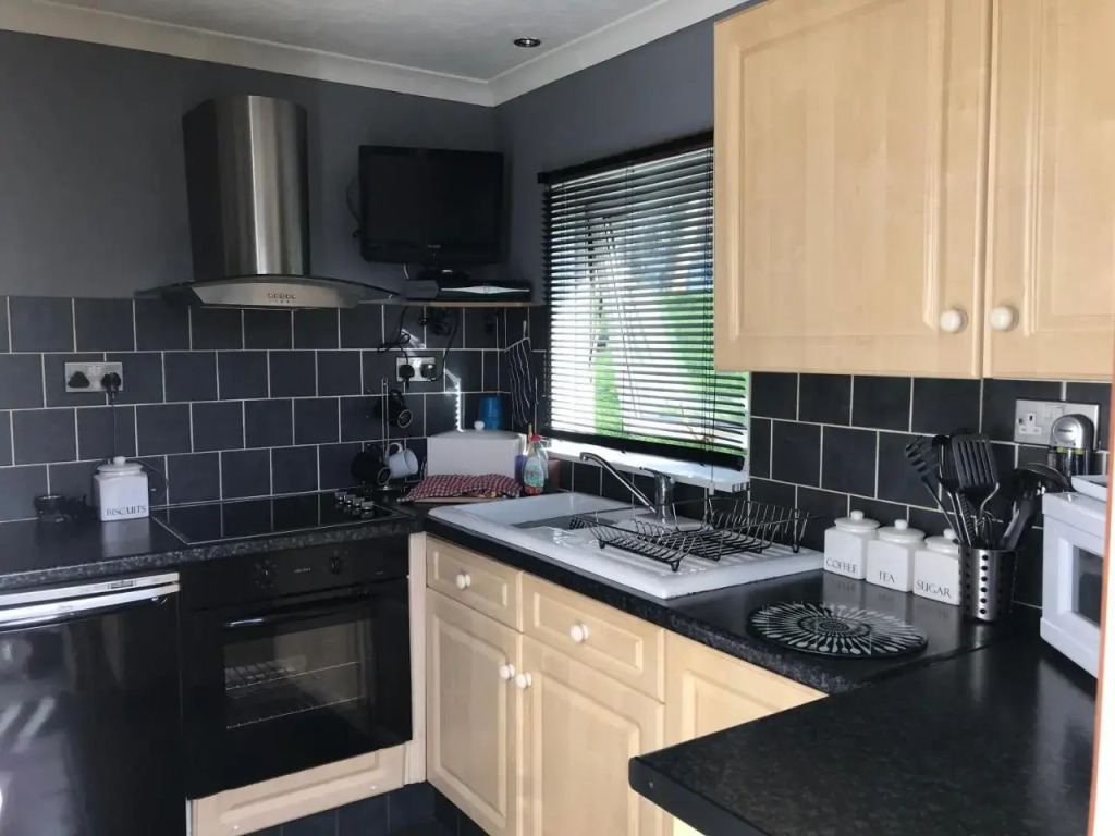 SNOWDONIA COTTAGE Glan Gwna Holiday Park