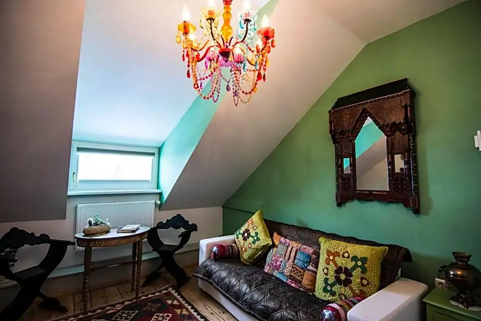 Zenana Boutique Hotel
