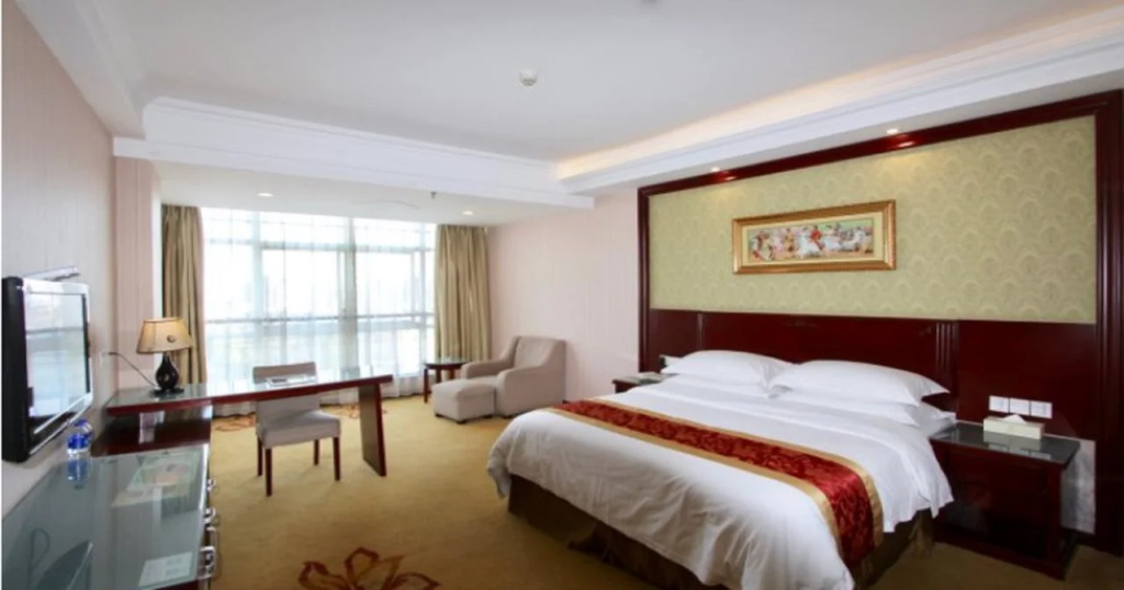 Vienna Hotel Zhejiang Haining Yancang Branch