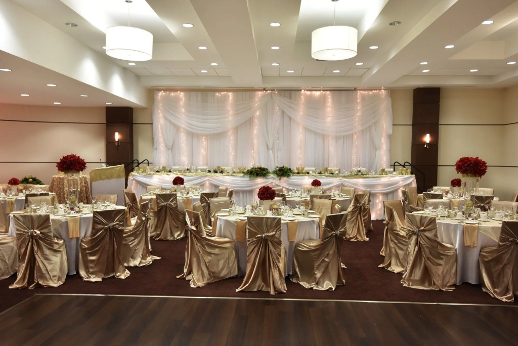 Four Points by Sheraton Winnipeg South