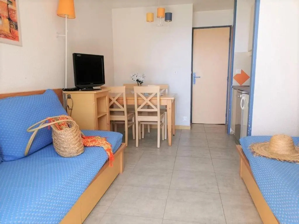 Appartement Cannes la Bocca, 1 pièce, 5 personnes - FR-1-609-33