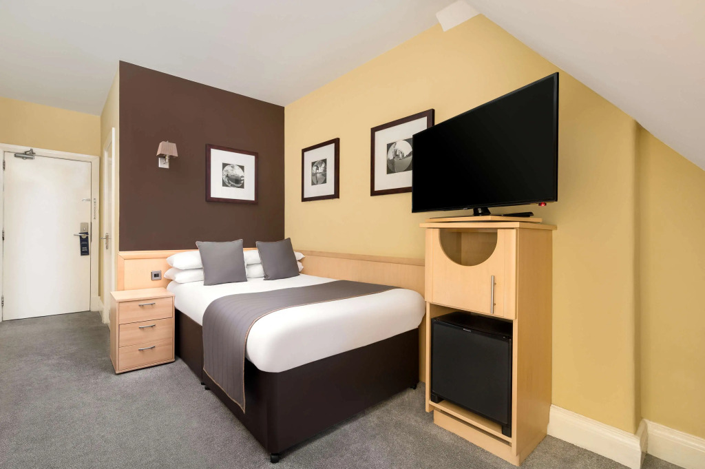 Royal Station Hotel- Part of the Cairn Collection