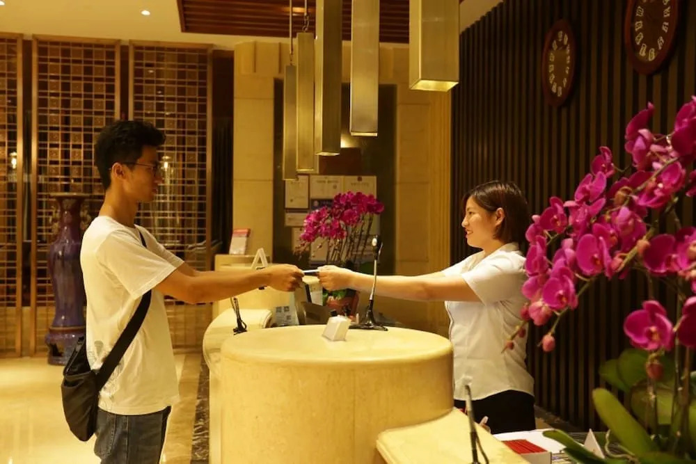 Guangzhou Zhuozun Jinsha Hotel